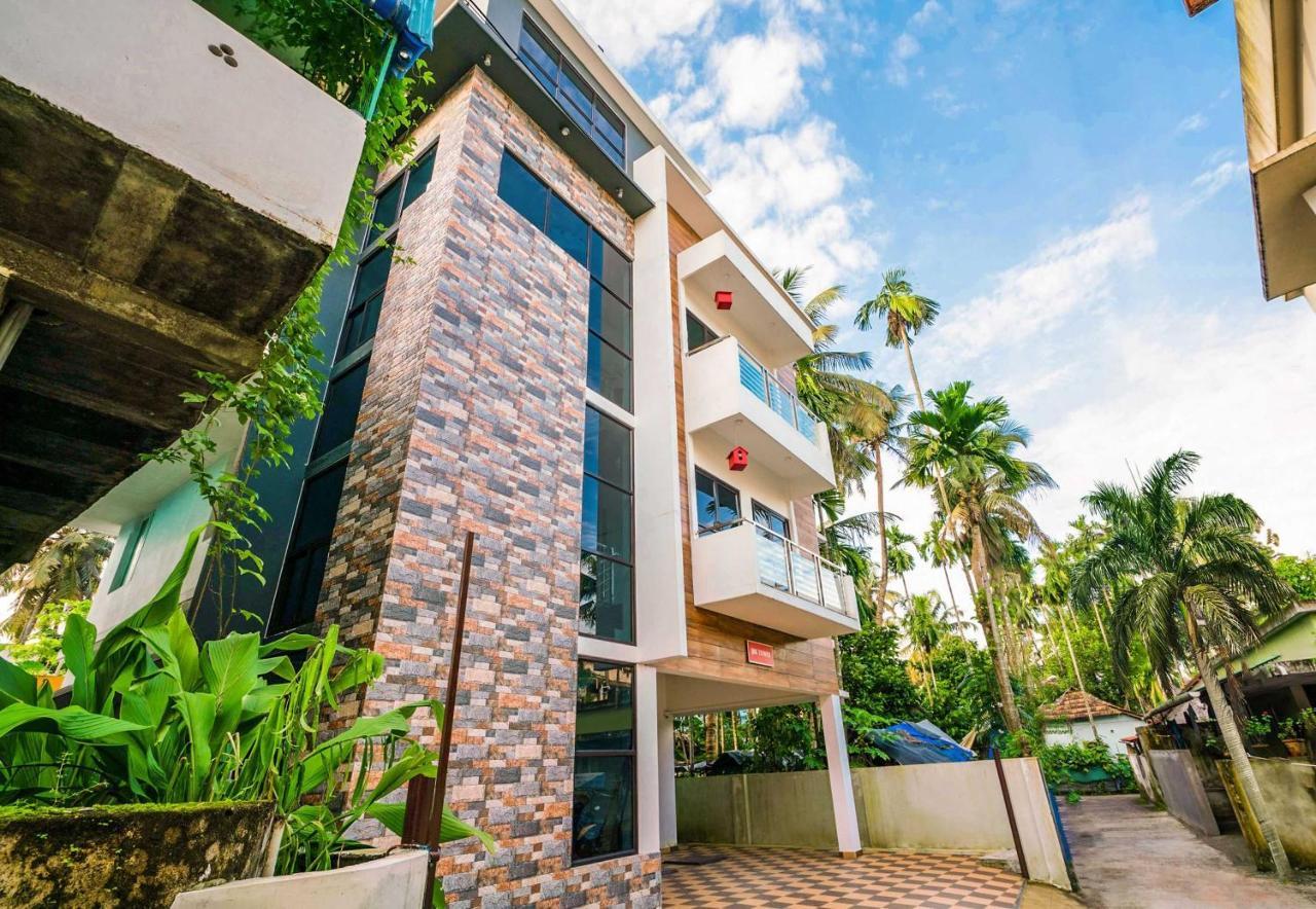 Hotel O Thykoodam Apartments Kochi エクステリア 写真