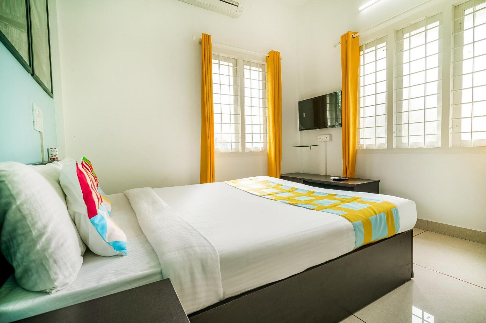Hotel O Thykoodam Apartments Kochi エクステリア 写真